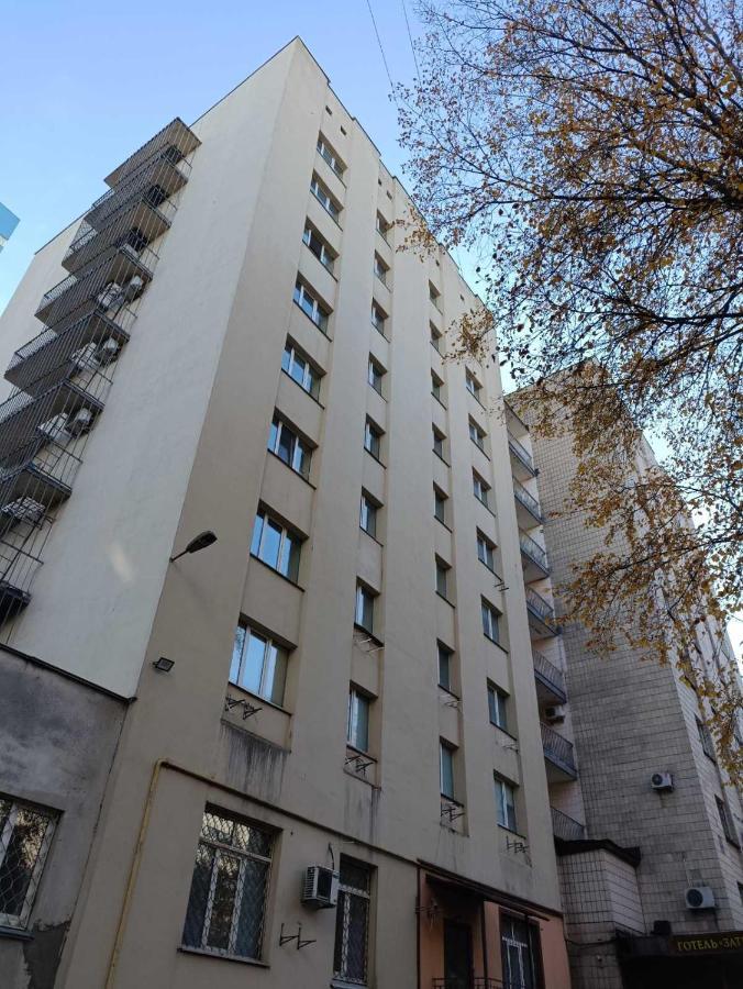 Hostel Krone Gok Zatishok 키예프 외부 사진