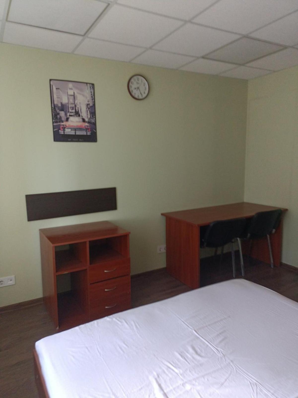 Hostel Krone Gok Zatishok 키예프 외부 사진